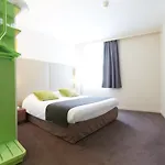 ホテル Campanile Gare- Geneve アンヌマス