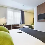 Campanile Gare- Geneve ホテル 3*