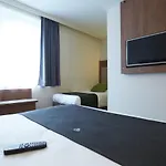 Campanile Gare- Geneve ホテル 3*