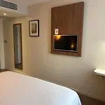 Campanile Gare- Geneve ホテル 3*