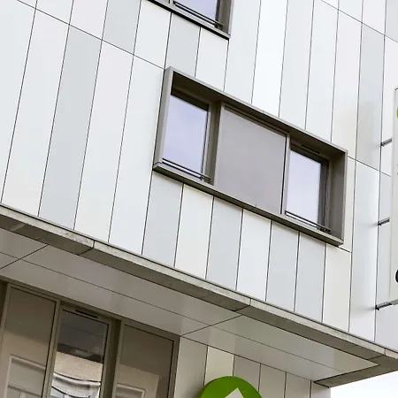 Hotel Campanile Gare- Geneve 3*