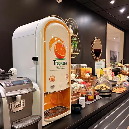 Campanile Gare- Geneve 3* アンヌマス