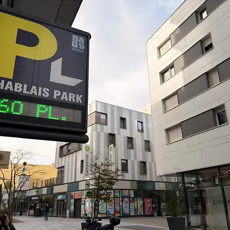 Campanile Gare- Geneve Hotel 3*