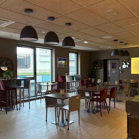 Hotel Campanile Gare- Geneve