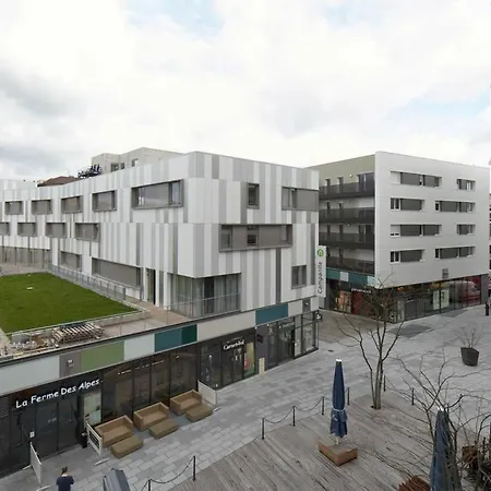 Hotel Campanile Gare- Geneve Annemasse